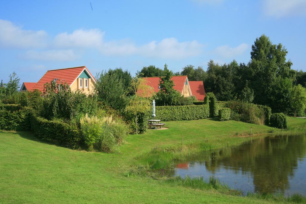 Villapark Akenveen Tynaarlo Стая снимка